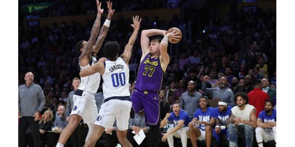 Luka Dončić erzielte ein Triple-Double gegen alle 30 Teams der Liga